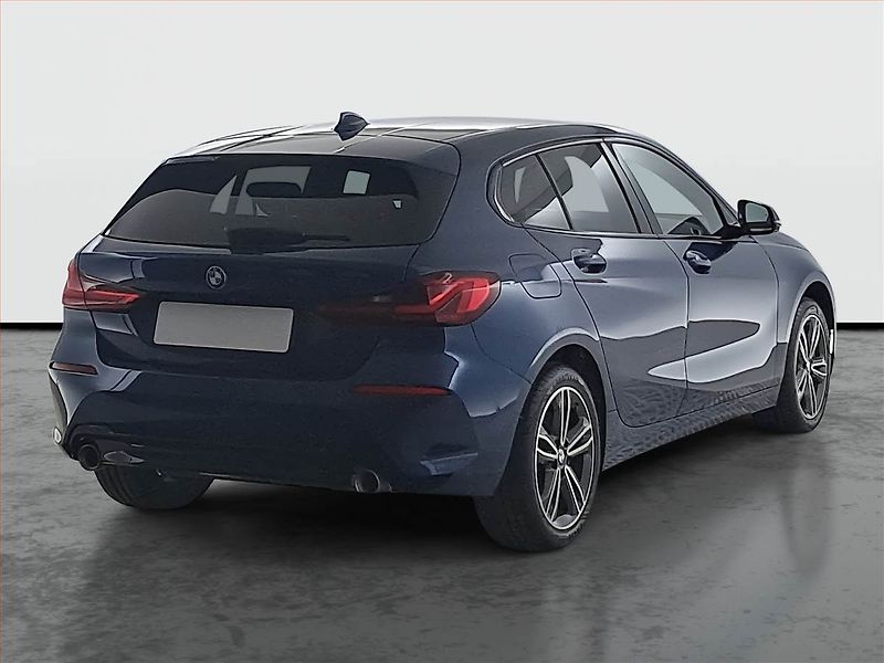 BMW Řada 1 (2023) M Sport 120i - fotka 5 z 24
