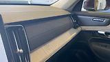 Volvo XC90 (2026) ULTRA BRIGHT, T8 AWD, 228+107 - náhled 8