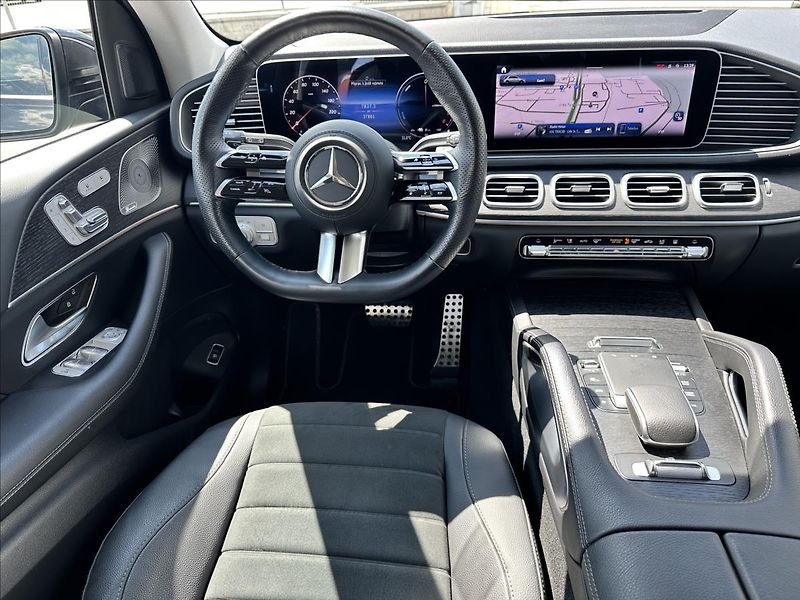 Mercedes-Benz GLE 350de 4MATIC AMG linie - fotka 12 z 14