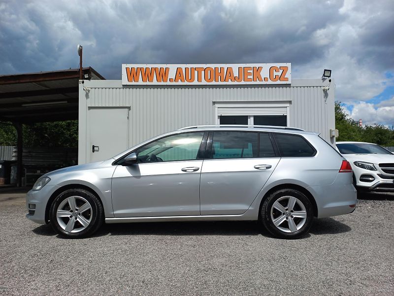 Volkswagen Golf (2014) 1.6TDi 77kW - fotka 5 z 20