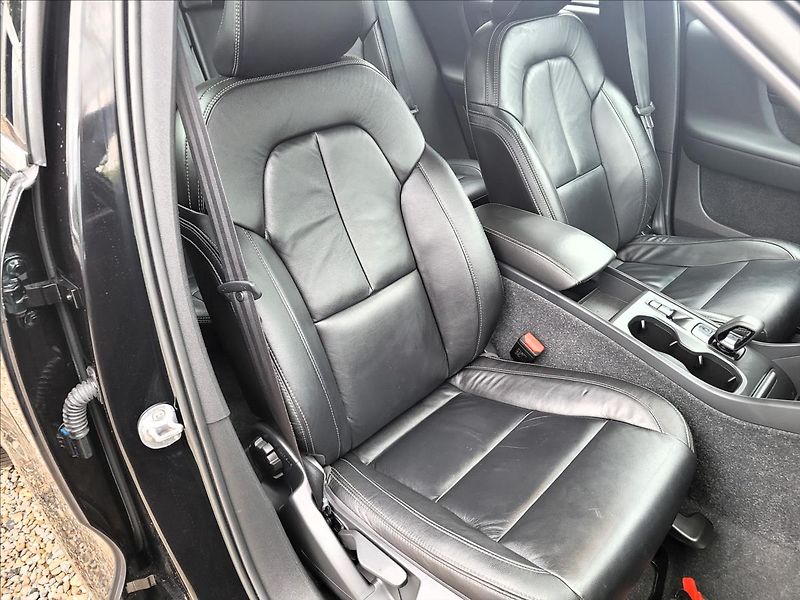 Volvo XC40 T5 Recharge,Inscription,Led - fotka 11 z 48