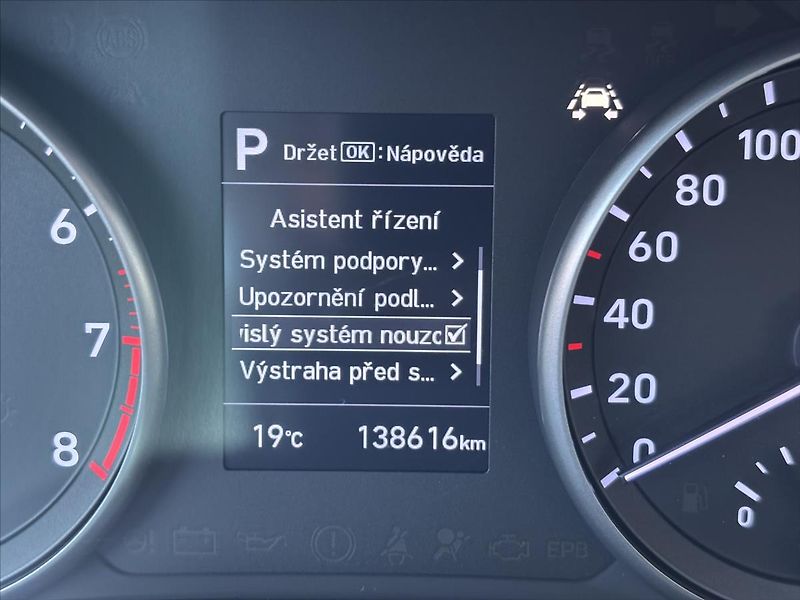 Hyundai i30 1,4 TGDi AT Style  TOP STAV - fotka 41 z 45