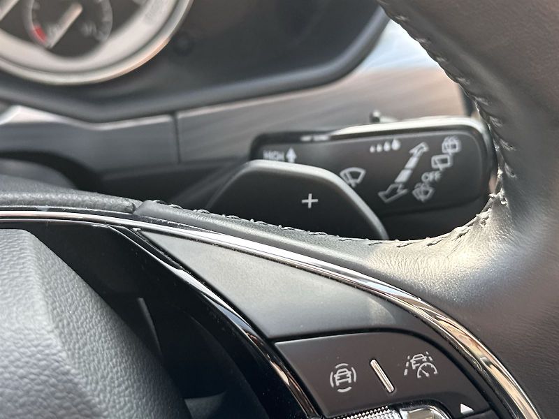 Škoda Superb (2020) Combi 1.4 TSI iV DSG Ambition - fotka 16 z 35