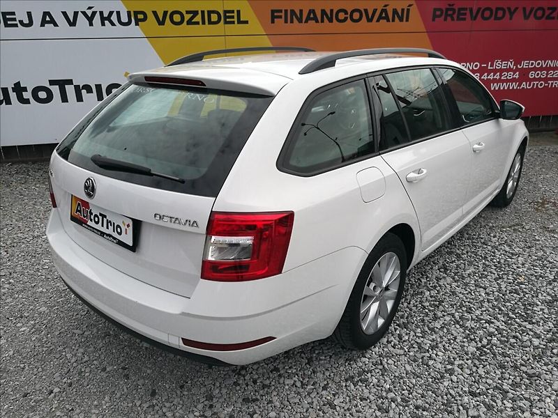 Škoda Octavia 1,5 TSi 1.majitel kombi - fotka 3 z 21