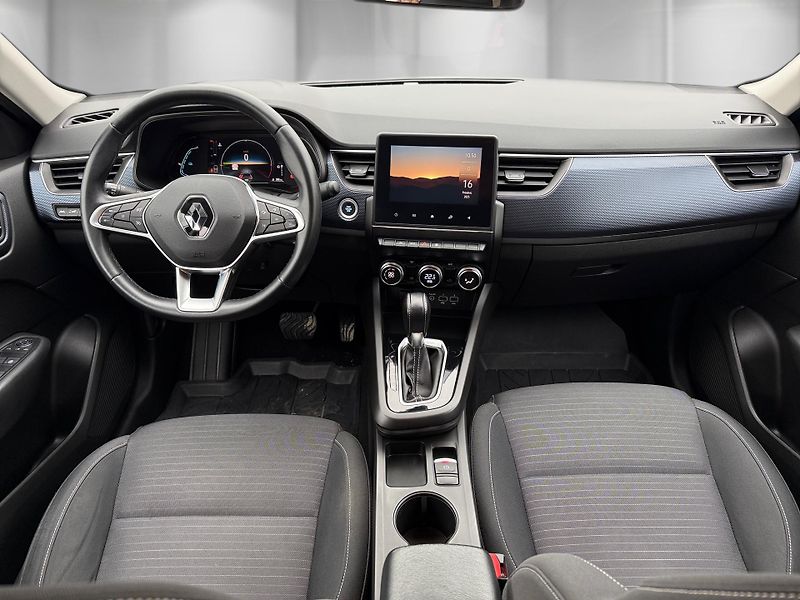 Renault Arkana (2023) 1,6 E-Tech 105 kW ZEN - fotka 19 z 24