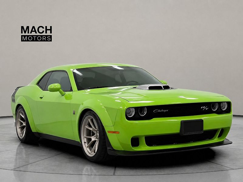 Dodge Challenger Scat Pack 6,4 HEMI Swinger - fotka 4 z 10