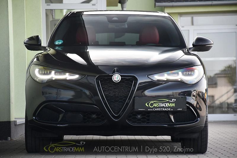 Alfa Romeo Stelvio 2.2 Diesel 16V 154kW Veloce AT - fotka 8 z 53