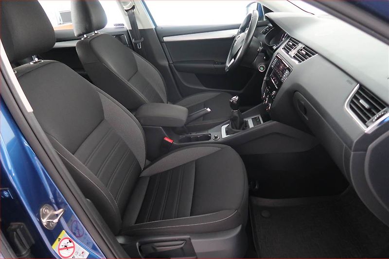 Škoda Octavia (2019) Ambition 1.4 TSI, Tempomat - fotka 9 z 18