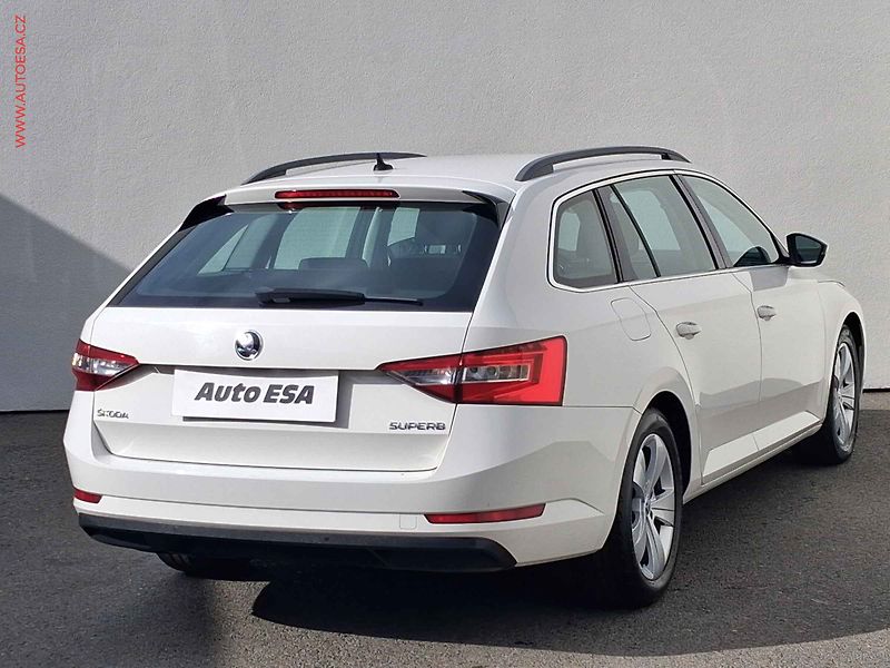 Škoda Superb (2018) 2.0TDi, Style, STK9/28 - fotka 4 z 19