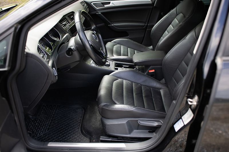 Volkswagen e-Golf eGolf, nová STK, 100% stav. - fotka 15 z 46