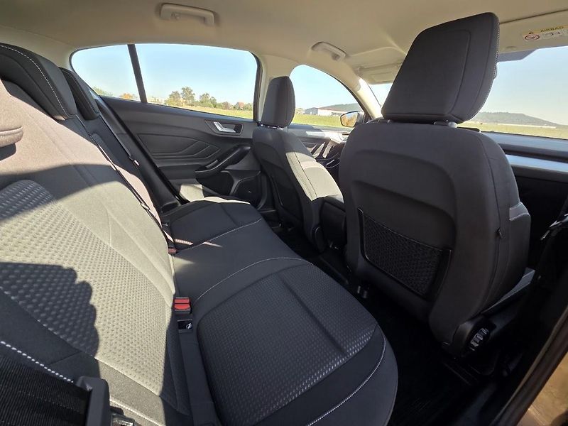 Ford Focus (2019) 1.0i-ČR-1.MAJITEL-SERVIS-SUPER - fotka 15 z 15