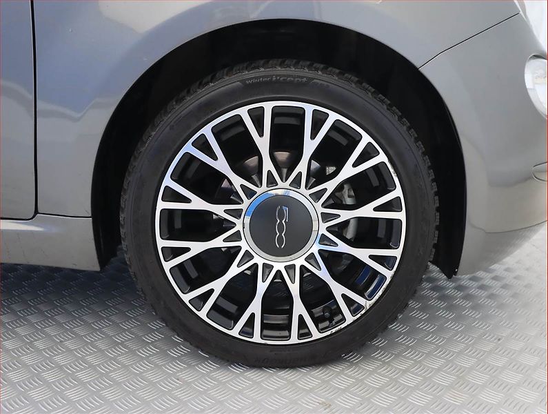 Fiat 500 (2022) 1.0 mild-hybrid, Serv.kniha - fotka 15 z 18