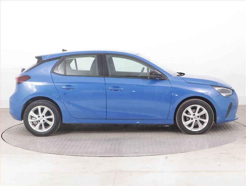 Opel Corsa (2023) 1.2 Turbo, Navi, Tempomat - fotka 6 z 15
