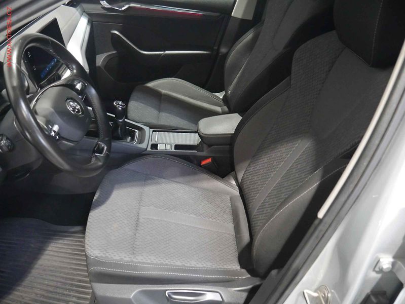 Škoda Octavia (2020) 2.0TDi, ČR, LED, park.čidla - fotka 9 z 27