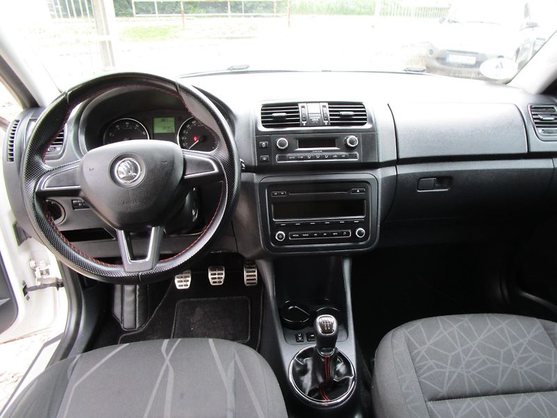 Škoda Roomster 1,2TSI-63KW-NOVÁ STK - fotka 10 z 18