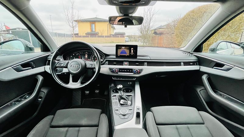 Audi A4 (2016) Avant 2,0 TDi - fotka 13 z 19