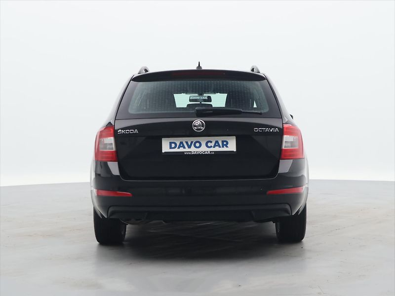 Škoda Octavia 2,0 TDI DSG Ambition 1.Maj. - fotka 6 z 29