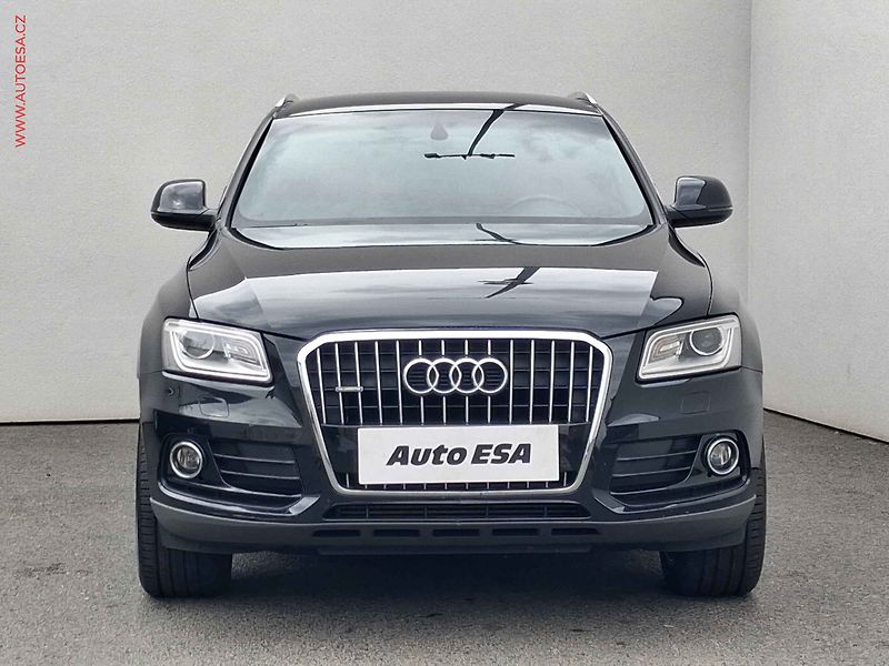 Audi Q5 (2014) 2.0TDI Quattro, S-line - fotka 2 z 16