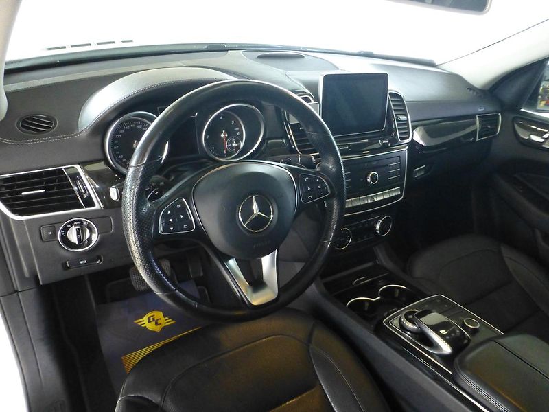 Mercedes-Benz GLE (2016) 350D*KAMER*TAŽ 3,5T*NEW ČR*AMG - fotka 11 z 28