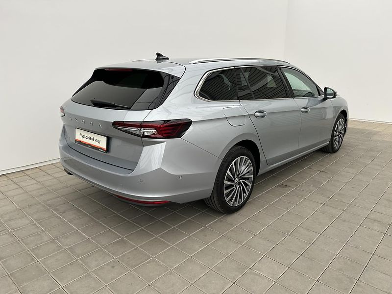 Škoda Superb 2.0 TDI L & K - fotka 2 z 30