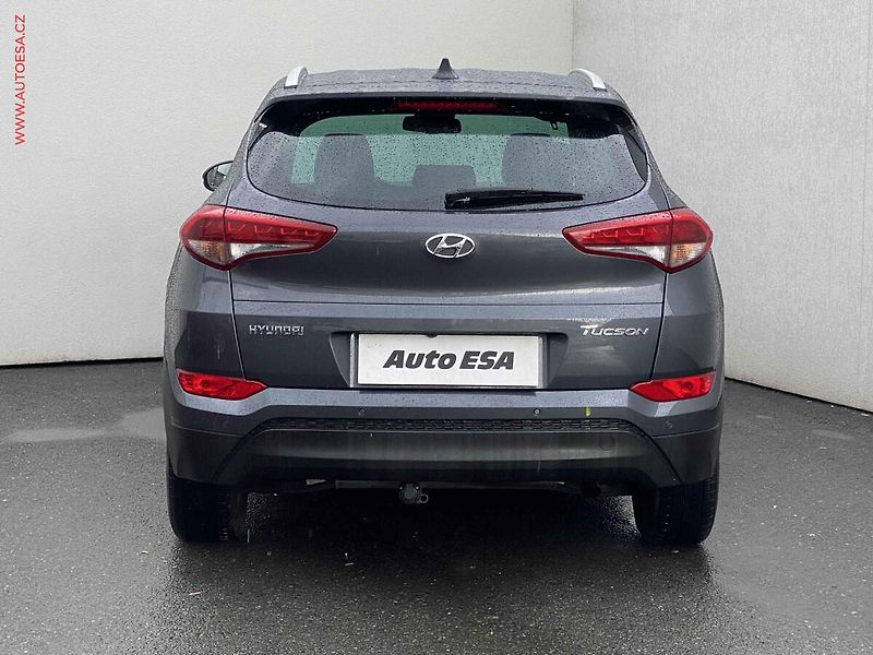 Hyundai Tucson (2018) 1.6 GDi, Go!, navi, kamera - fotka 5 z 18