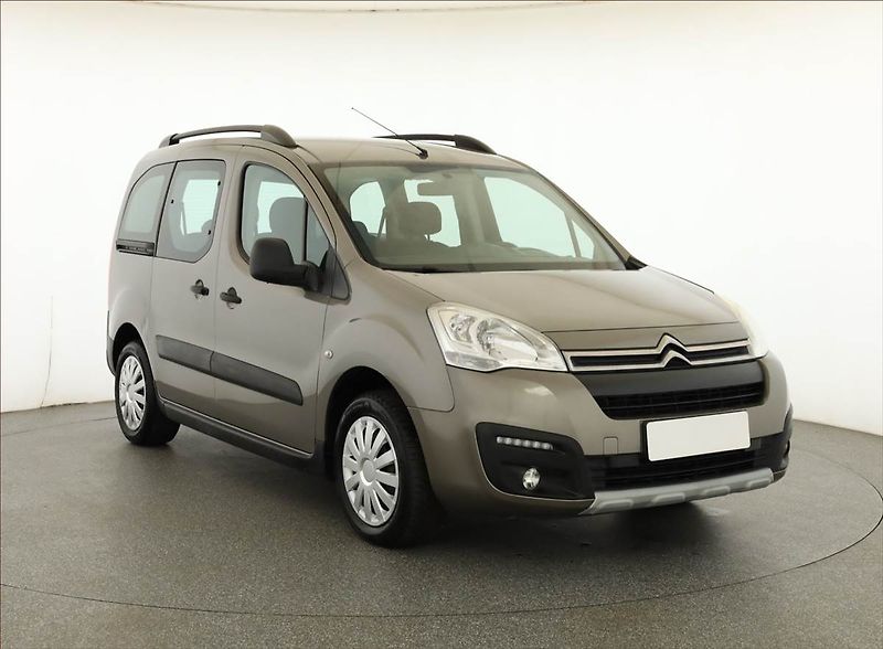Citroën Berlingo (2018) XTR 1.6 BlueHDi, 5Míst, ČR - fotografie inzerátu