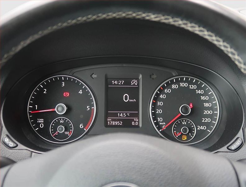 Volkswagen Sharan (2012) 2.0 TDI BMT, Serv.kniha, Kůže - fotka 11 z 28