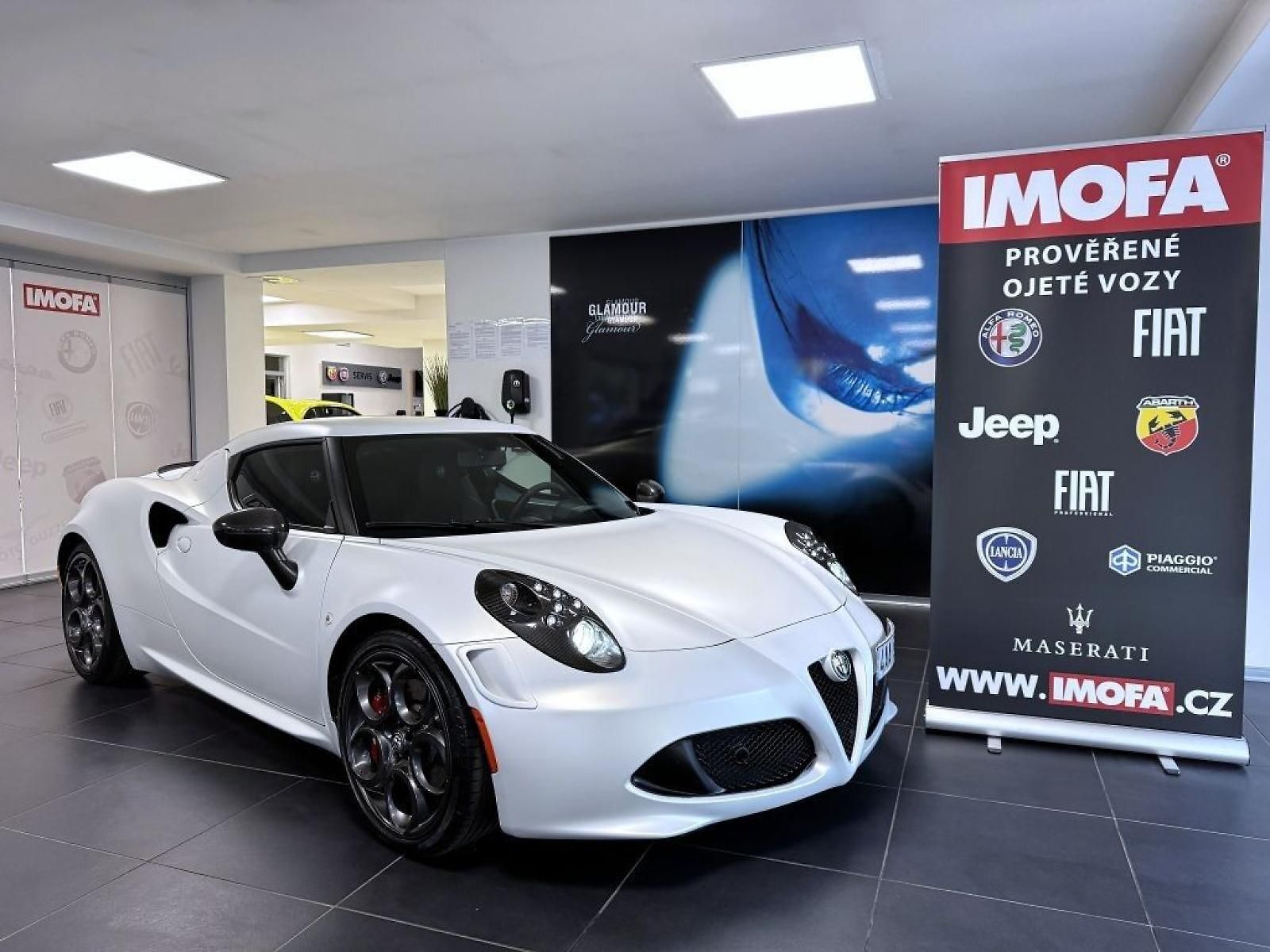 Alfa Romeo 4C 1,8 16V TBI TCT 240k LAUNCH ED