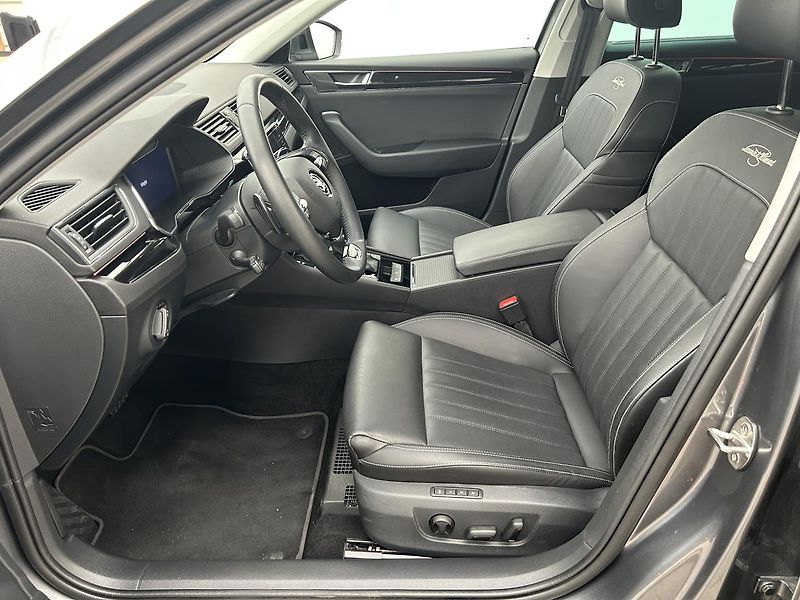 Škoda Superb 2.0 TDI L & K - fotka 6 z 35