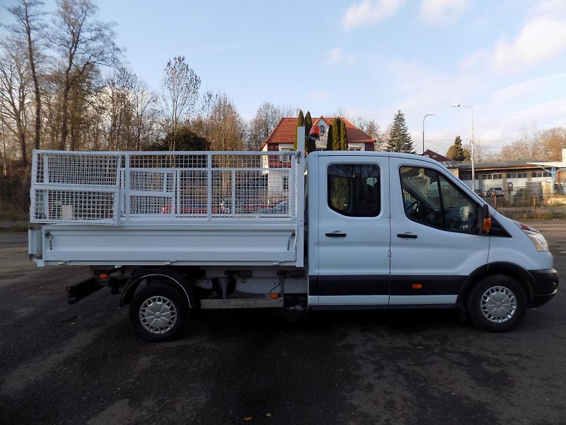 Ford Transit (2017) 2.0 96KW 7MÍST SKLÁPĚČ - fotka 8 z 47