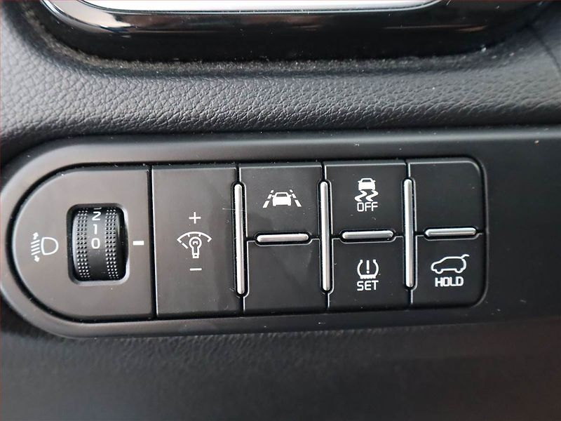 Kia XCeed (2020) 1.4 T-GDI, Automat, Serv.kniha - fotka 21 z 25