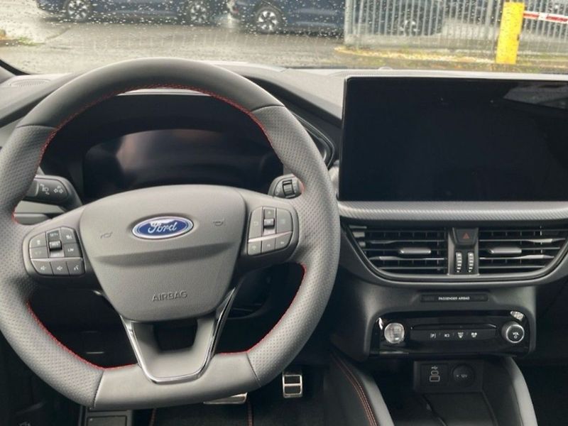 Ford Kuga 2.5iPHEV,178KW,1MAJ,CZ,DPH - fotka 9 z 14