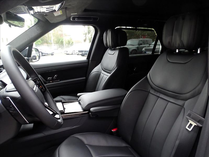 Land Rover Range Rover Sport (2026) 3,0 P550e AUTOBIOGRAPHY PHEV - fotka 9 z 29