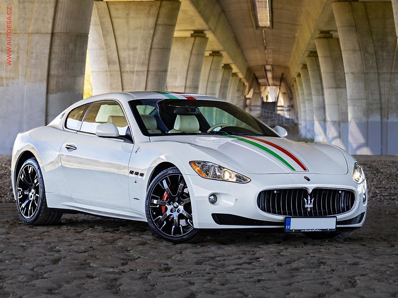 Maserati GranTurismo (2010) 4.7 V8 S Automatic, ČR - fotografie inzerátu