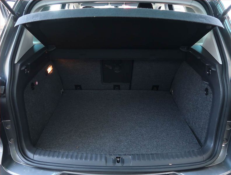 Volkswagen Tiguan (2013) 2.0 TDI, Tempomat - fotka 13 z 18