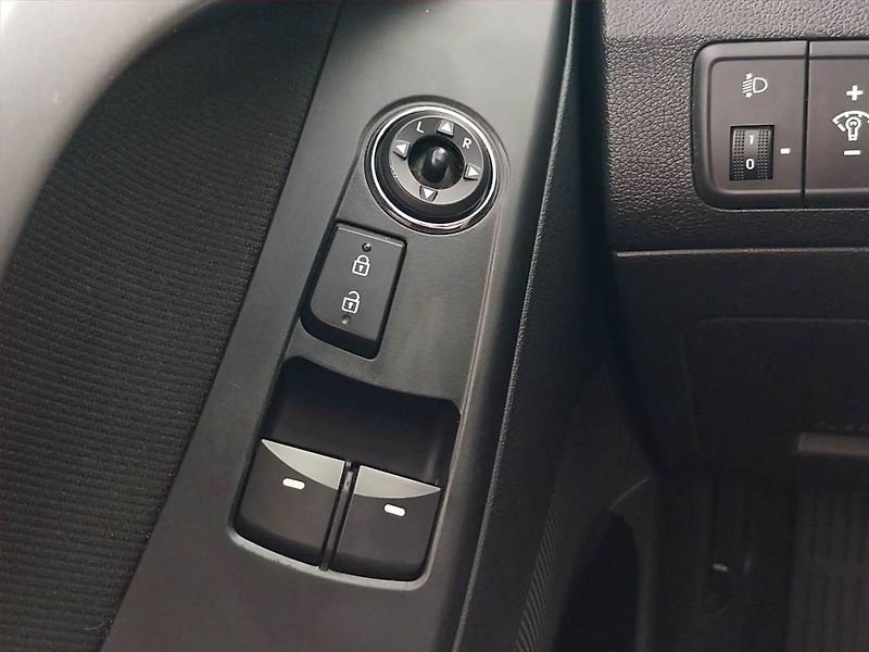 Škoda Kamiq (2024) Ambition Plus 1.0 TSI, ČR - fotka 14 z 14