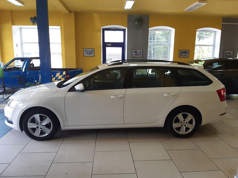 Škoda Octavia 2.0 TDI COMBI KLIMA 122000km!! - fotka 4 z 17