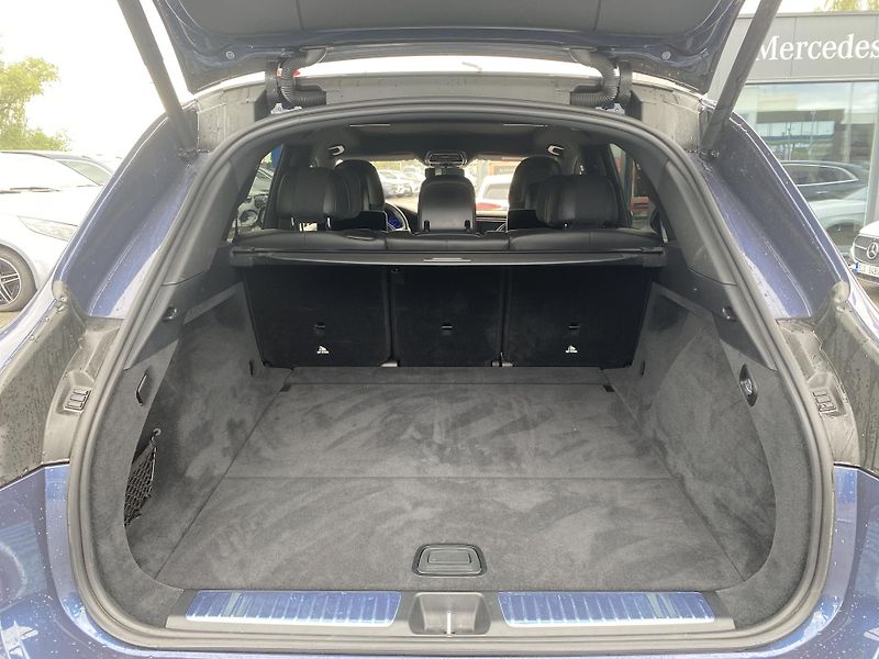 Mercedes-Benz EQS 580 4M SUV AMG Business - fotka 16 z 27