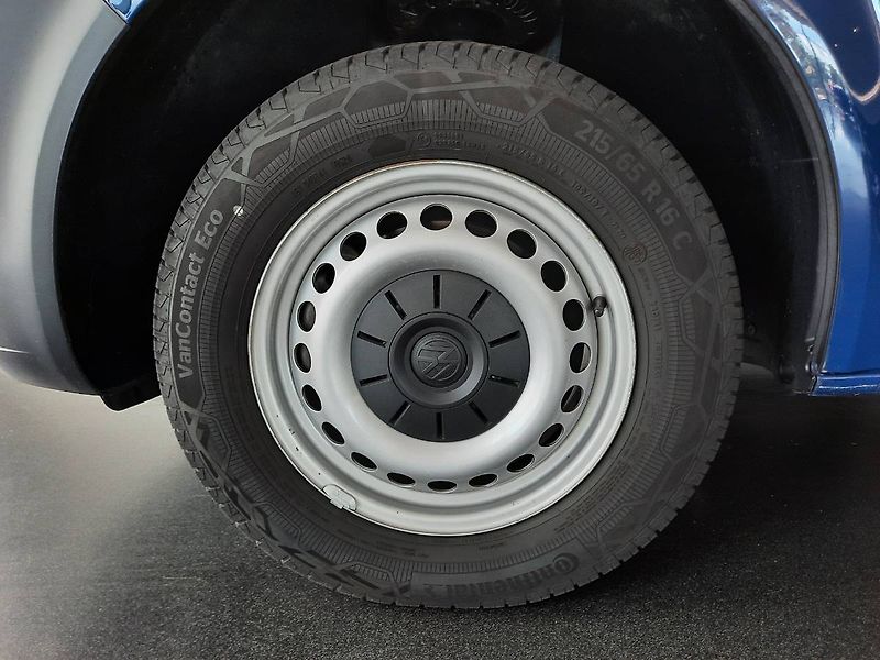 Volkswagen Transporter (2024) 6.1 2.0 TDI (81kW/110k) 9 míst - fotka 21 z 22
