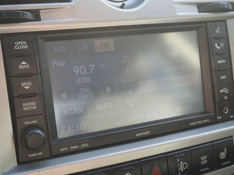 Chrysler Sebring (2009) 2.0 CRD 103kW - fotka 27 z 32