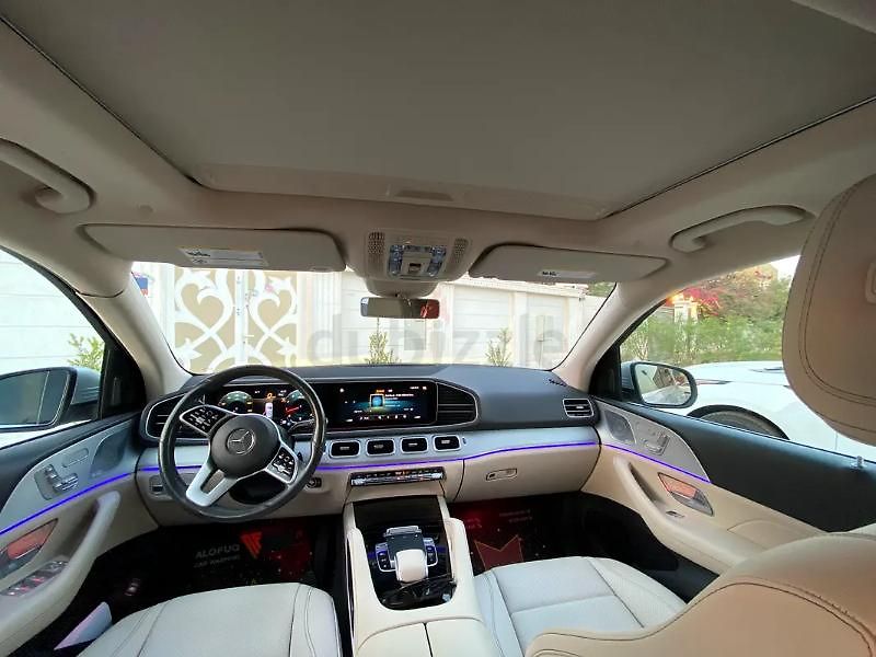 Mercedes-Benz GLE (2020) Moderní SUV s AMG koly - fotka 11 z 11