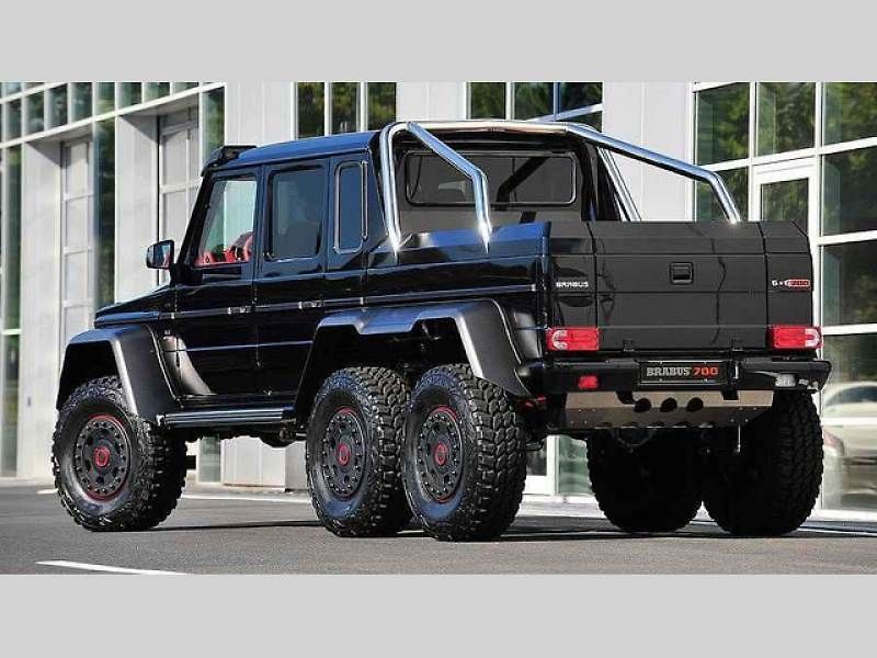 Brabus B63S 700 6x6.
