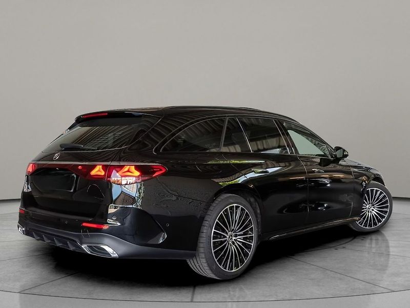 Mercedes-Benz Třídy E d AMG Premium Airmatic - fotka 2 z 12