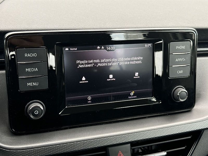 Škoda Kamiq (2023) 1.0 TSI Fresh - fotka 11 z 32