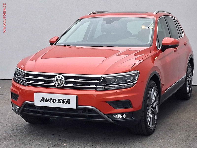 Volkswagen Tiguan (2017) 2.0 TSi 4 Motion, Highline - fotka 3 z 23