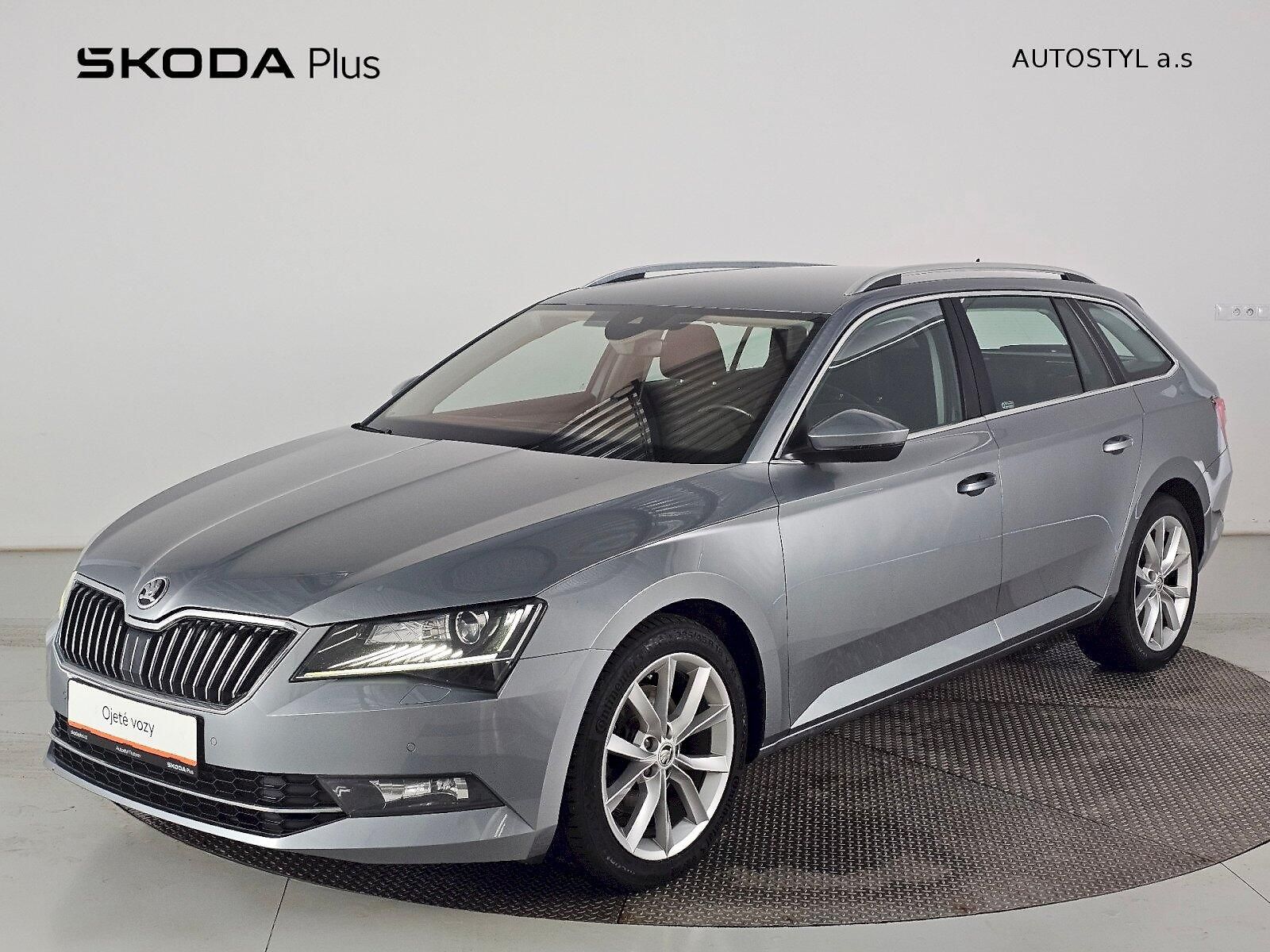 Škoda Superb 2.0TDi 140kW DSG STYLE PLUS TA