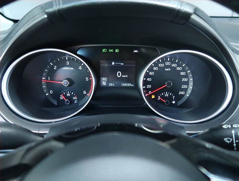 Kia Ceed (2022) Fresh 1.6 CRDi MHEV, ČR,1.maj - fotka 11 z 15