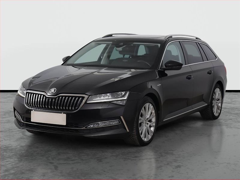 Škoda Superb (2023) Laurin&Klement 2.0 TDI - fotka 2 z 27