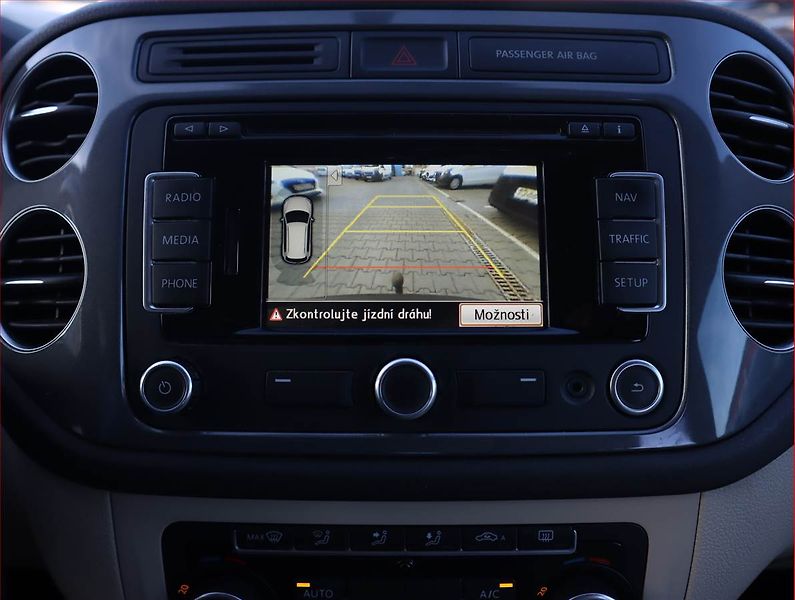 Volkswagen Tiguan (2012) Exclusive 2.0 TDI, 4X4 - fotka 17 z 20