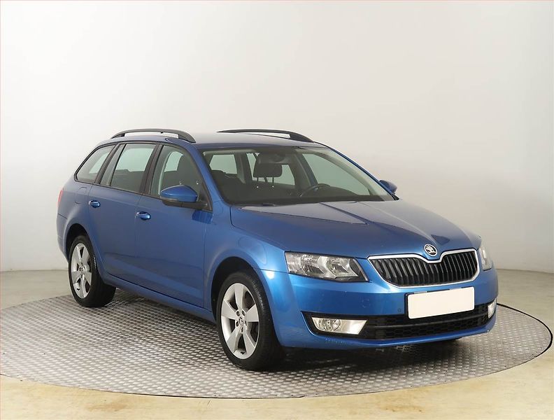 Škoda Octavia (2016) Ambition Plus 1.4 TSI, ČR - fotografie inzerátu